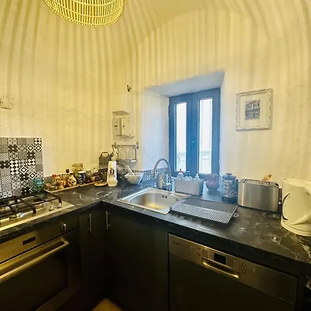 Vakantiehuis Belle Maison De Village Renovee A Cateri