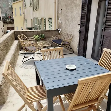 Belle Maison De Village Renovee A Vakantiehuis *